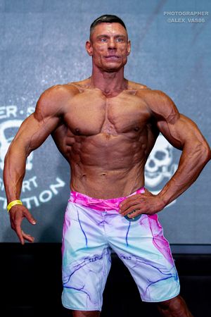 MEN'S PHYSIQUE-НОВИЧКИ
